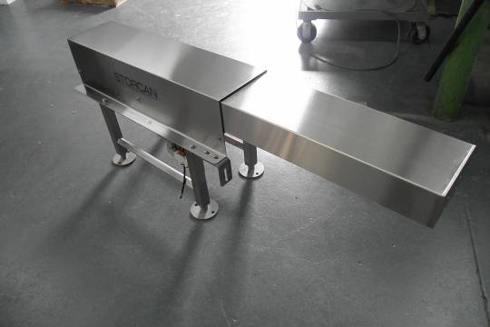 Conveyor accessories and handling 406 - Storcan International