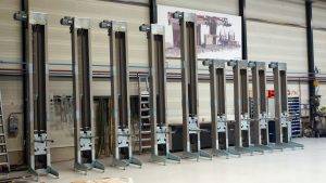 Vertical Elevator 445 - Storcan International